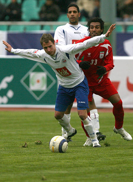 一天凭借坚 一天凭借坚