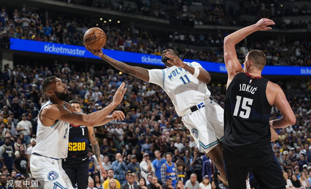 莱万特后卫 莱万特后卫