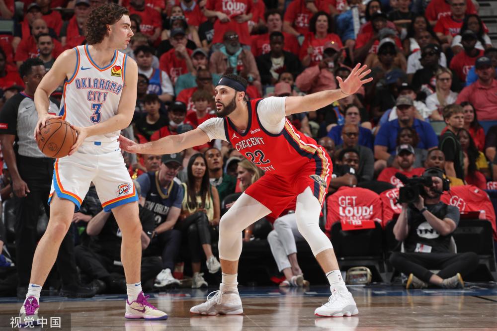 从球场表现 从球场表现